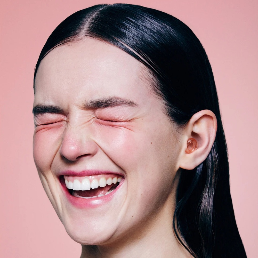 Loop earplugs (rose) and loop link band (speckled lavender)